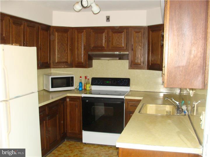 220 Bailey Road Bryn Mawr, PA 19010 - Photo 8 of 15
