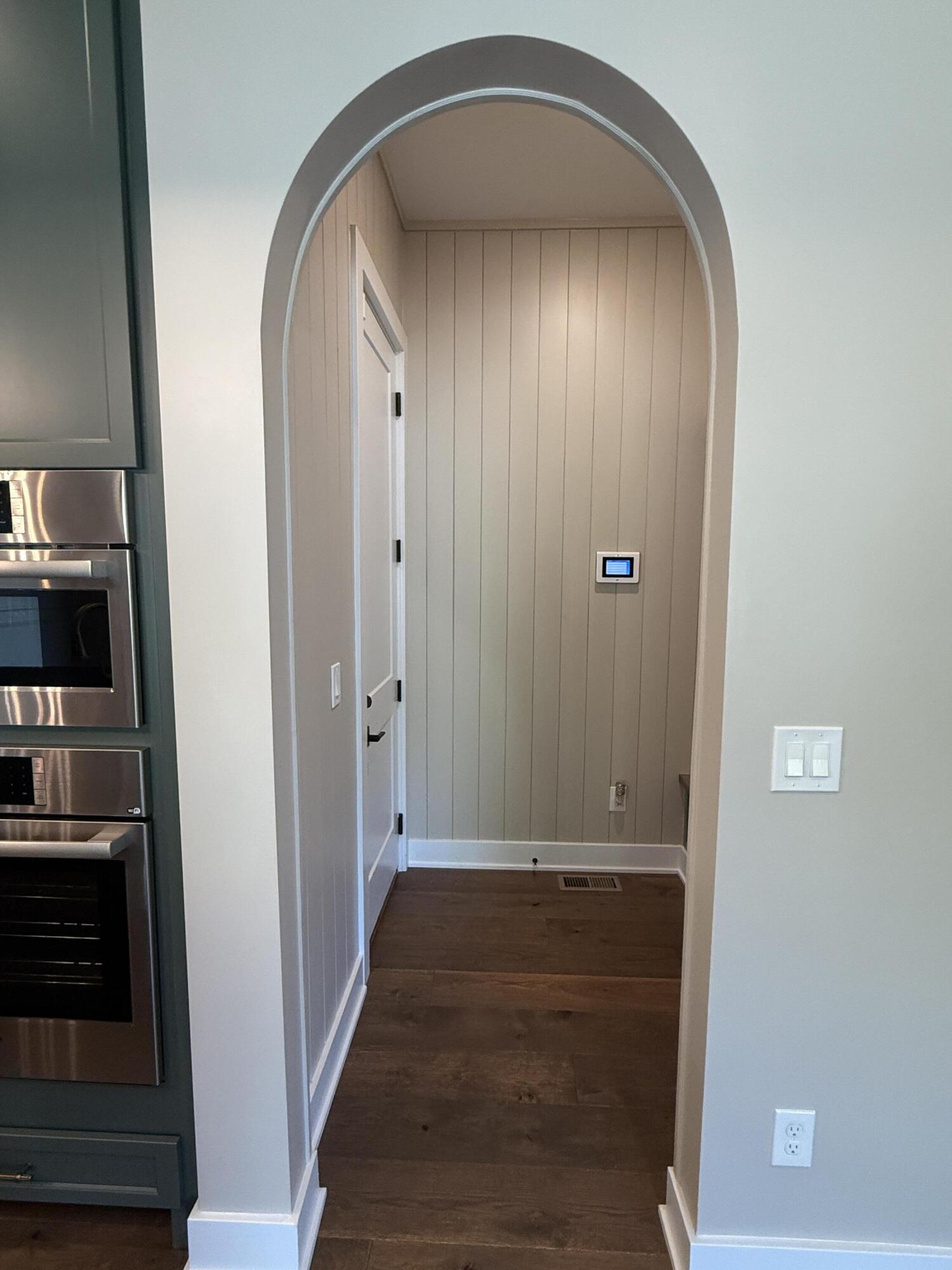 856 BELLE Rdg Loop Bellevue, KY 41073 - Photo 17 of 50 Gallery Image 17