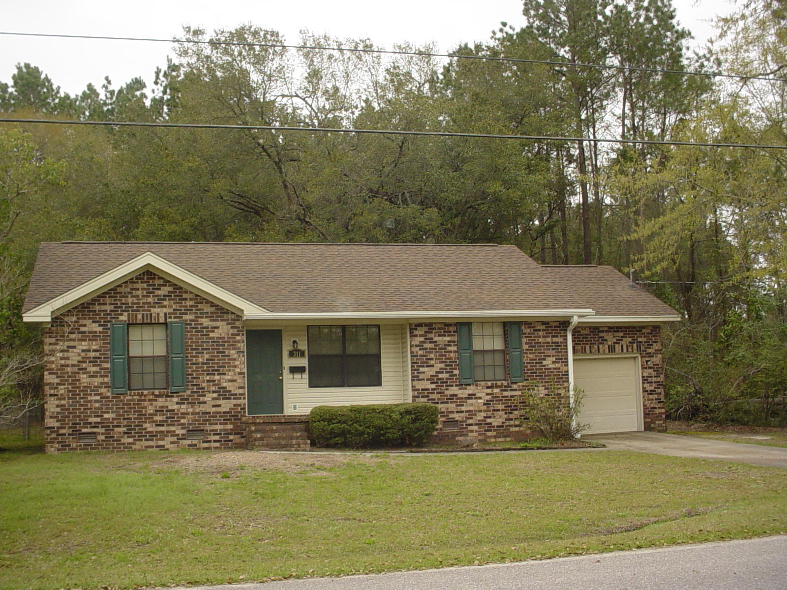 311 Read Street Moncks Corner, SC 29461 - Photo 1 of 18 DSC03097