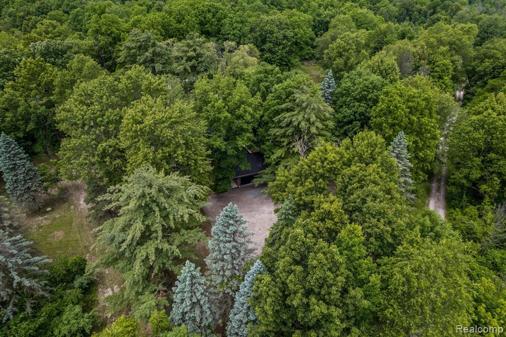 1765 East Predmore Road Oakland, MI 48363 - Photo 54 of 65