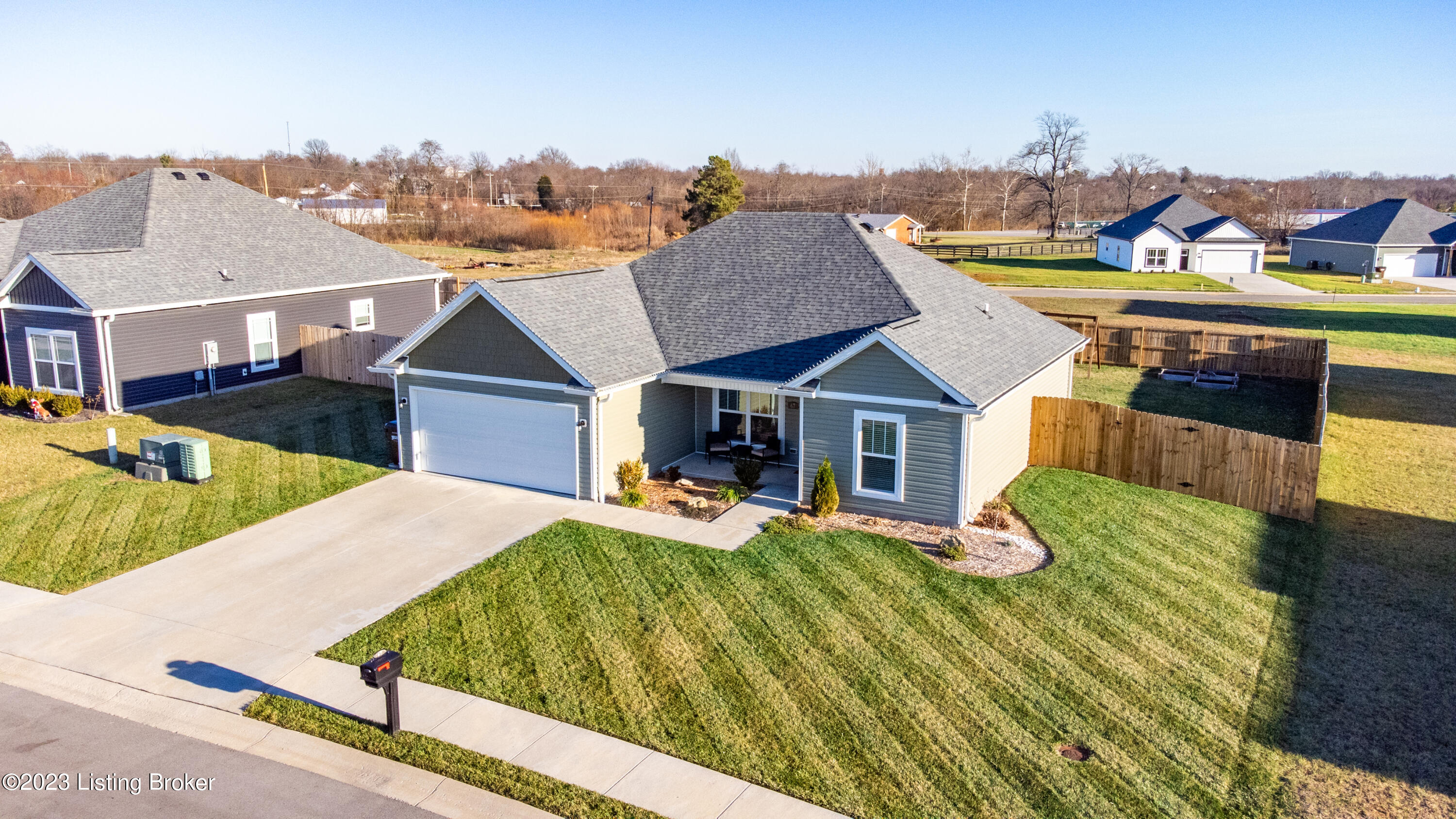 67-Hunters-Ridge-Dr_037