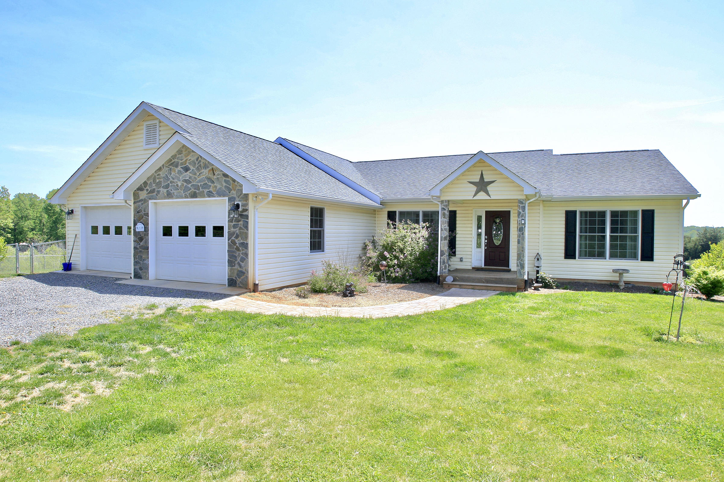 300 Kay Fork Road Union Hall, VA 24176 - Photo 3 of 50 _V4B7213