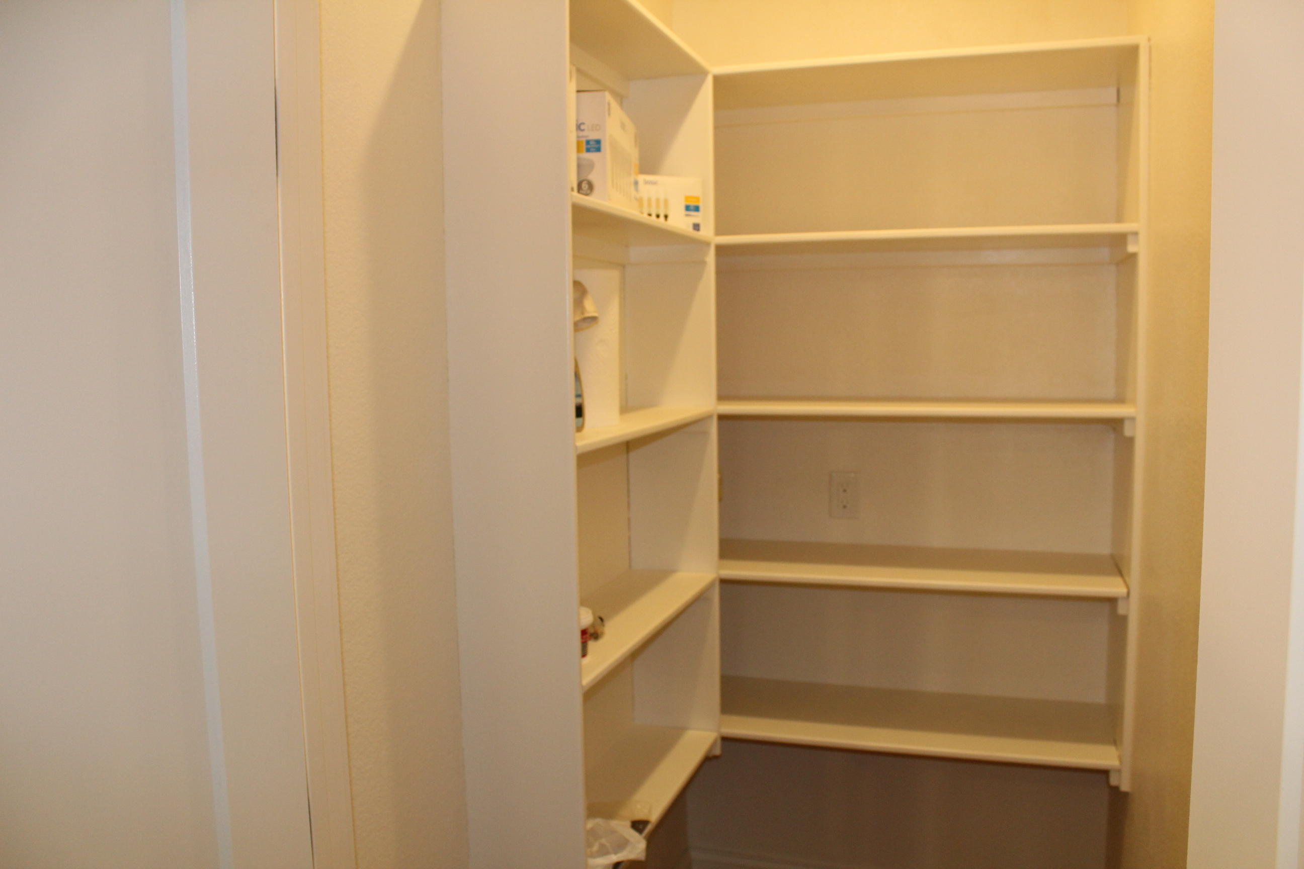 846 Sawmill Road Monterey, TN 38574 - Photo 7 of 9 Walk in pantry in kitchen