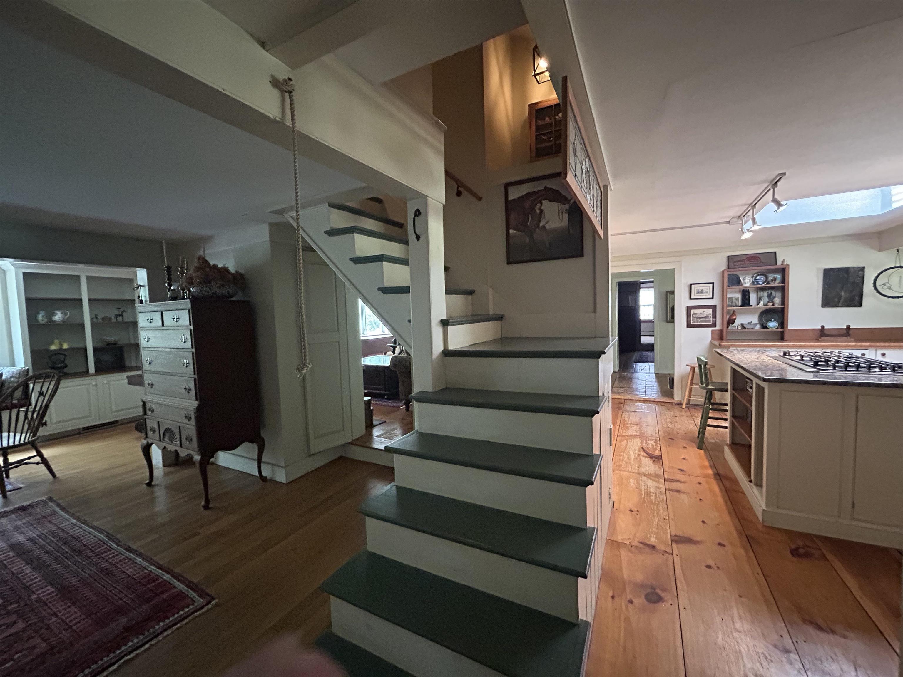 266 North Haverhill Road Kensington, NH 03833 - Photo 11 of 44