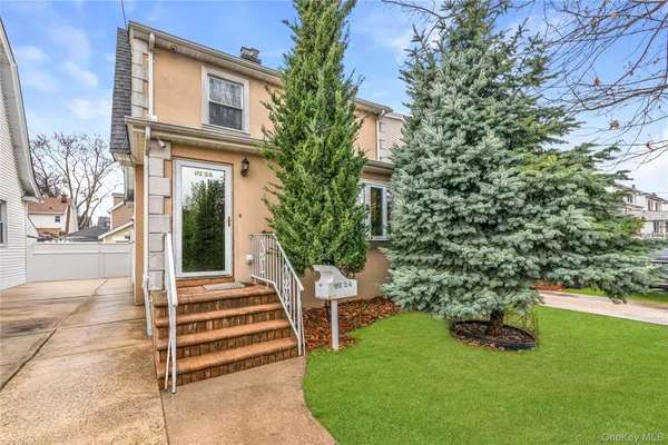 $949,000 | 92-24 219th Street | Queens Village