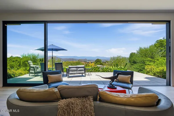 $3,500,000 | 2800 Lynnview Street, Newbury Park, CA 91320