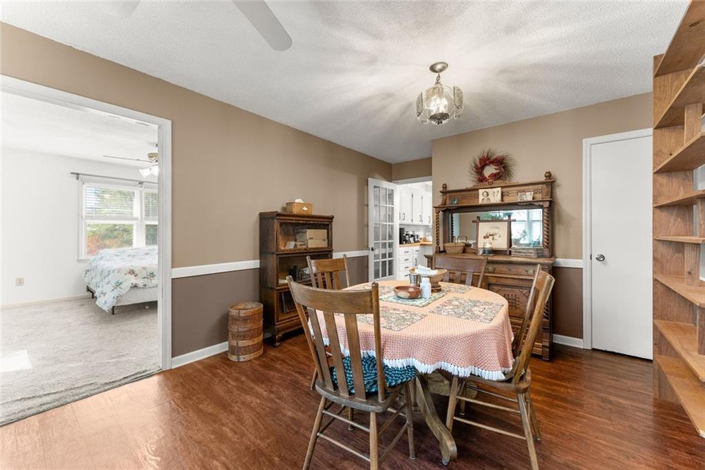 3089 Highway 17 Alternate Toccoa, GA 30577 - Photo 19 of 51 a dining room with furniture and window