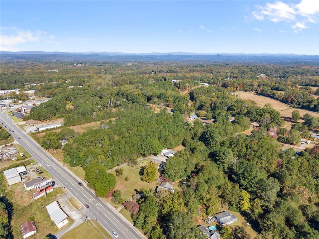3089 Highway 17 Alternate Toccoa, GA 30577 - Photo 39 of 51 a view of city and mountain