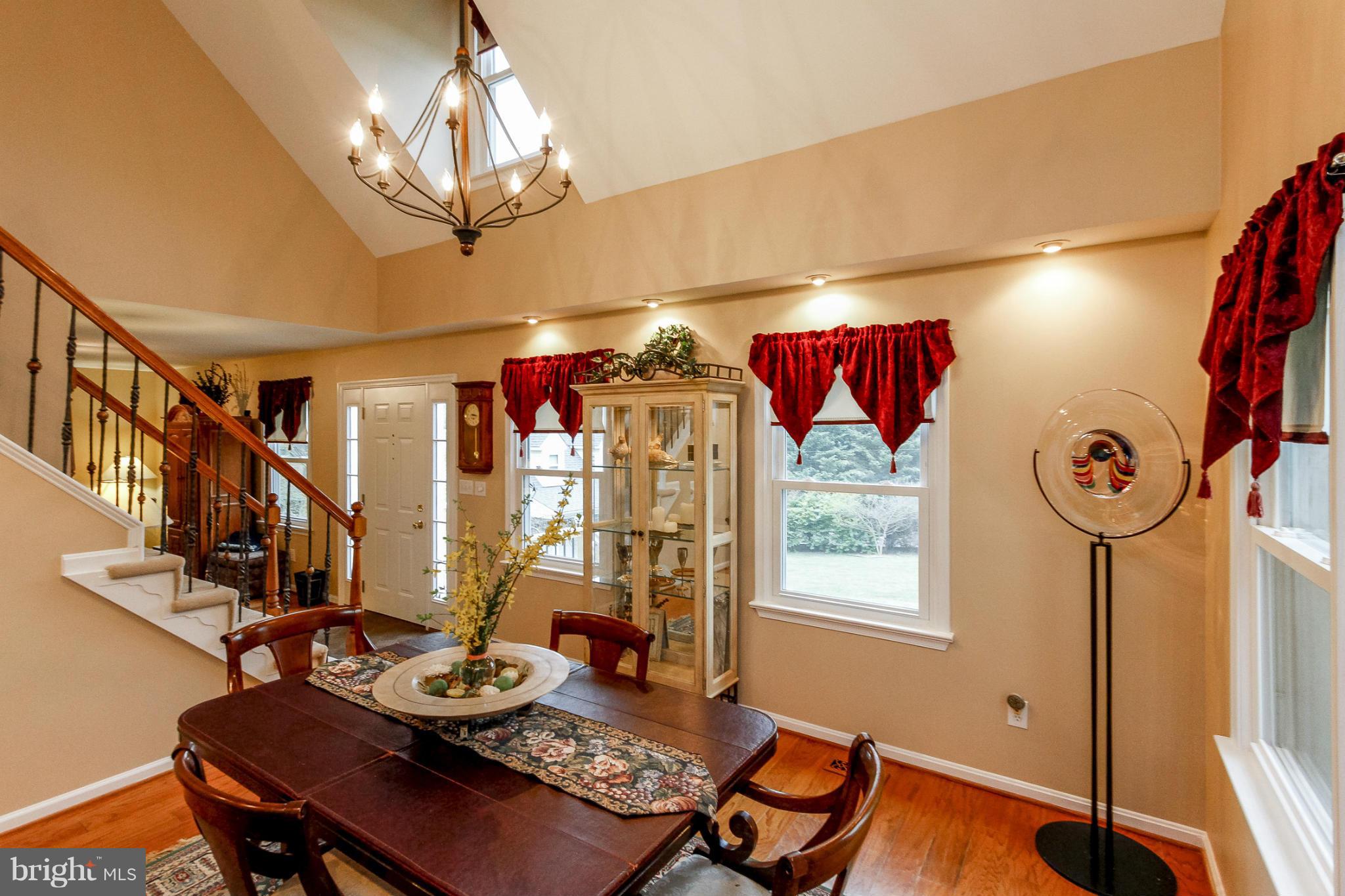 6054 Beverleys Mill Road Broad Run, VA 20137 - Photo 8 of 30 Dining Room