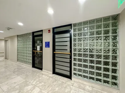 $1,175,000 | 4000 North Ocean Drive, Unit 403, Singer Island, FL 33404