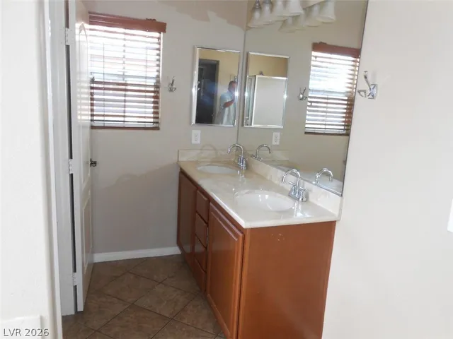 $2,700 | 11243 Fort Vasquez Street, Las Vegas, NV 89179