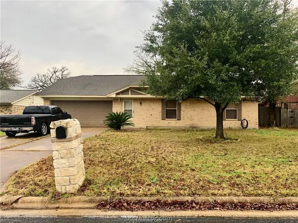 $400 | 2503 Sumter Drive, College Station, TX 77845