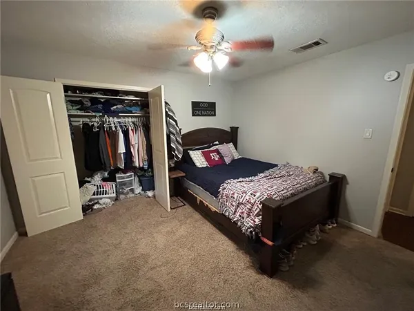 $400 | 2503 Sumter Drive, College Station, TX 77845