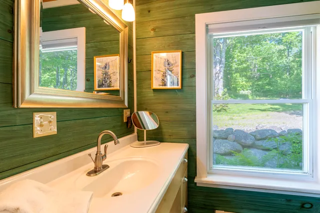 $1,150,000 | 58 Pressey Lane, Trenton, ME 04605