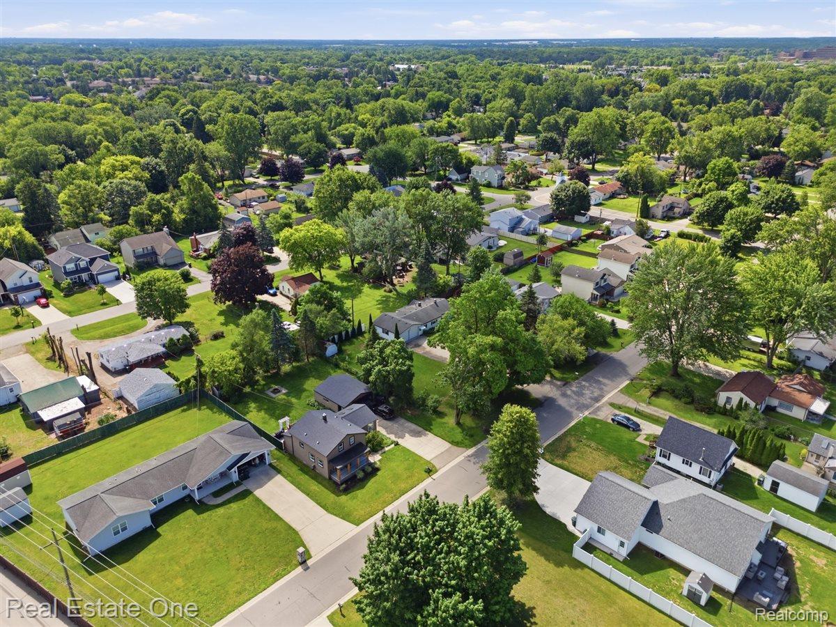3003 Longview Avenue Rochester, MI 48307 - Photo 30 of 35 19-DJI_20260622104744_0327_D.jpg