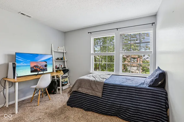 $399,999 | 10093 Boysenberry Drive, Fishers, IN 46038