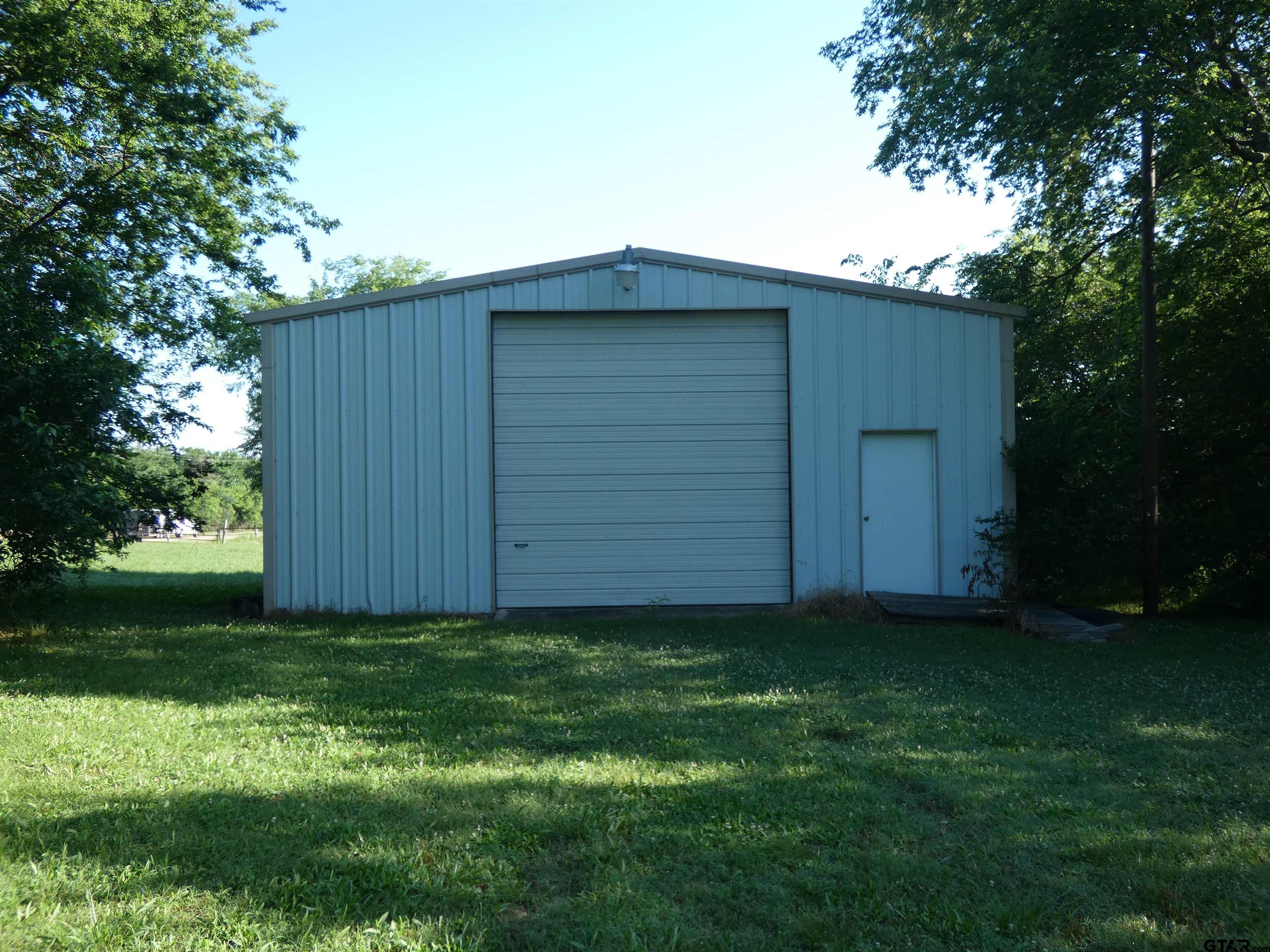 Tbd Tbd Wilson Talco, TX 75487 - Photo 1 of 8 a view of a backyard of the house