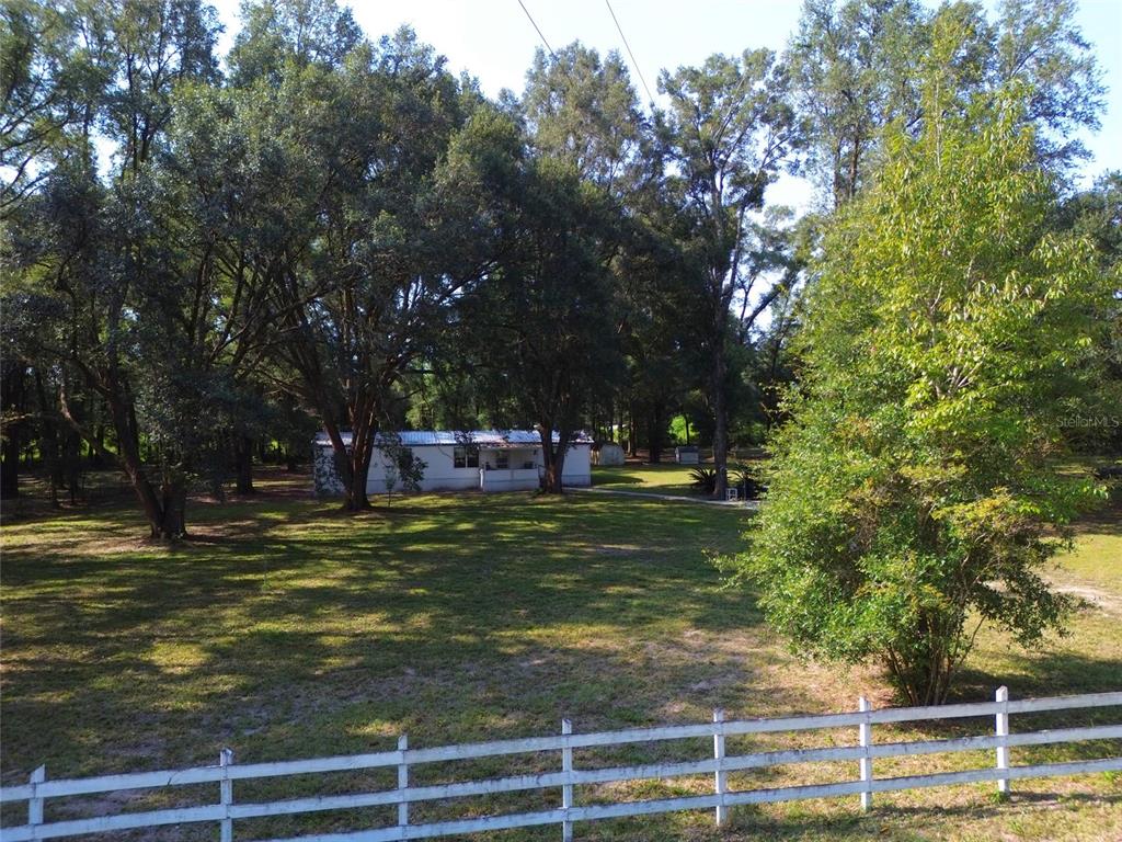 304 Southwest Colgate Loop Fort White, FL 32038 - Photo 3 of 33 Gallery Image 3