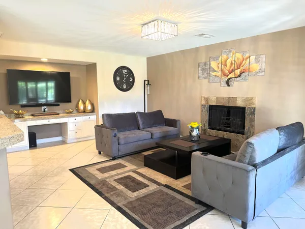 $6,500 | 76961 Sheffield Court, Palm Desert, CA 92211