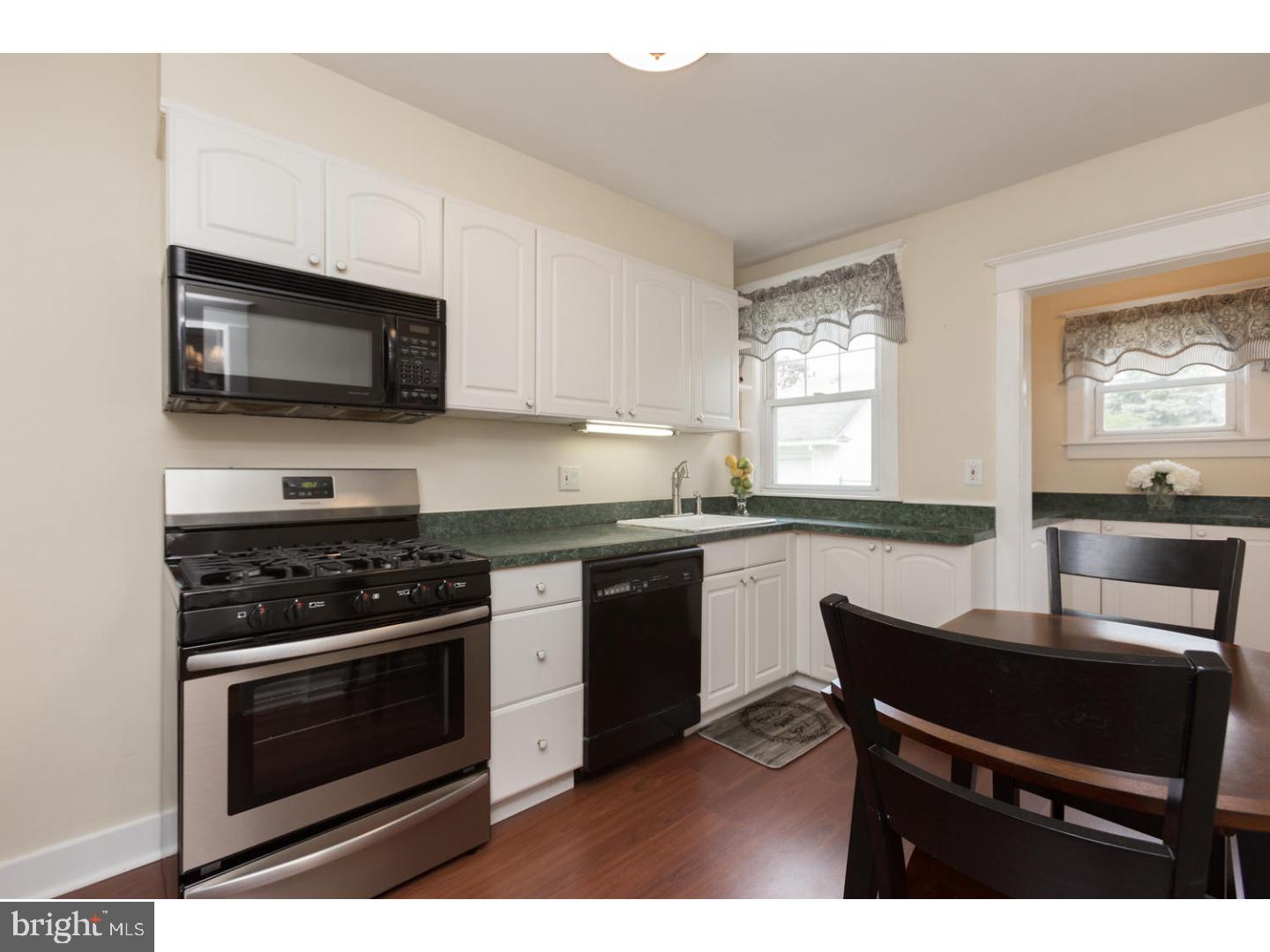 160 Upland Road Havertown, PA 19083 - Photo 12 of 25 Kitchen