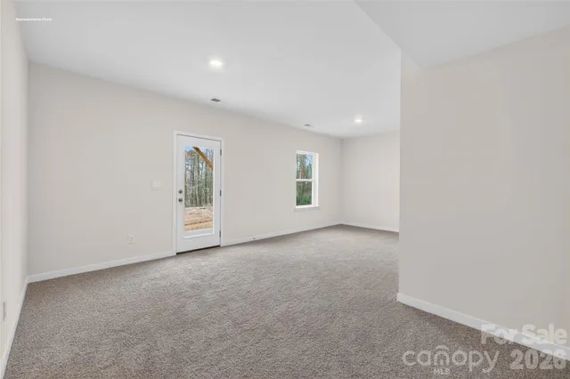 $381,090 | 760 14th Ave Court Northeast, Hickory, NC 28601