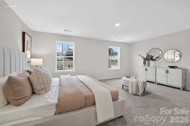 $381,090 | 760 14th Ave Court Northeast, Hickory, NC 28601