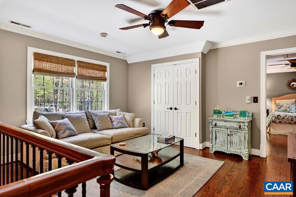 1059 Bryant Mountain Road Roseland, VA 22967 - Photo 26 of 58