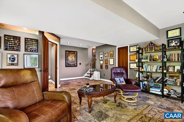 $1,450,000 | 1059 Bryant Mountain Road, Roseland, VA 22967