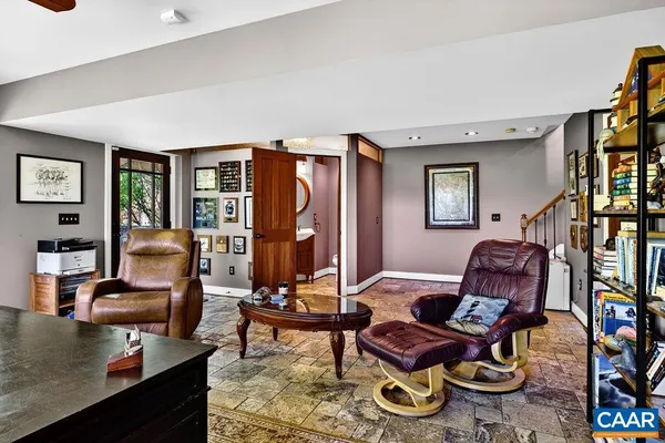 $1,450,000 | 1059 Bryant Mountain Road, Roseland, VA 22967