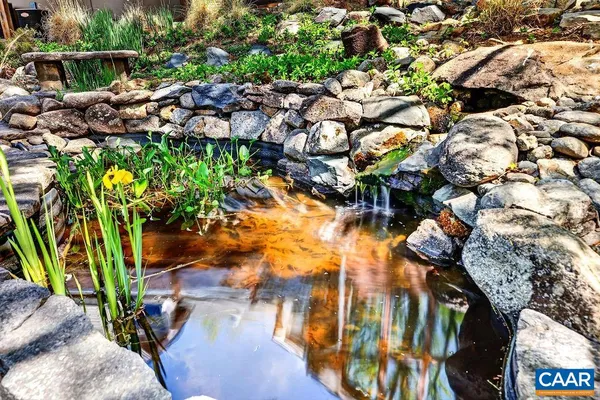 $1,450,000 | 1059 Bryant Mountain Road, Roseland, VA 22967