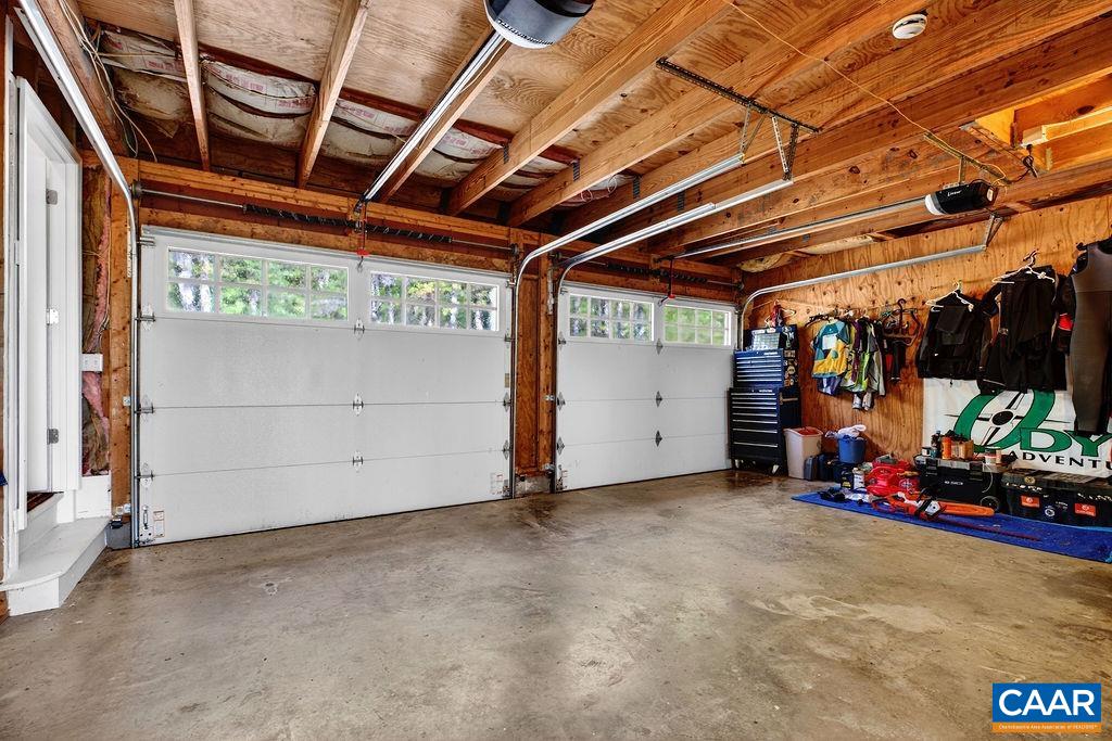 1059 Bryant Mountain Road Roseland, VA 22967 - Photo 47 of 58