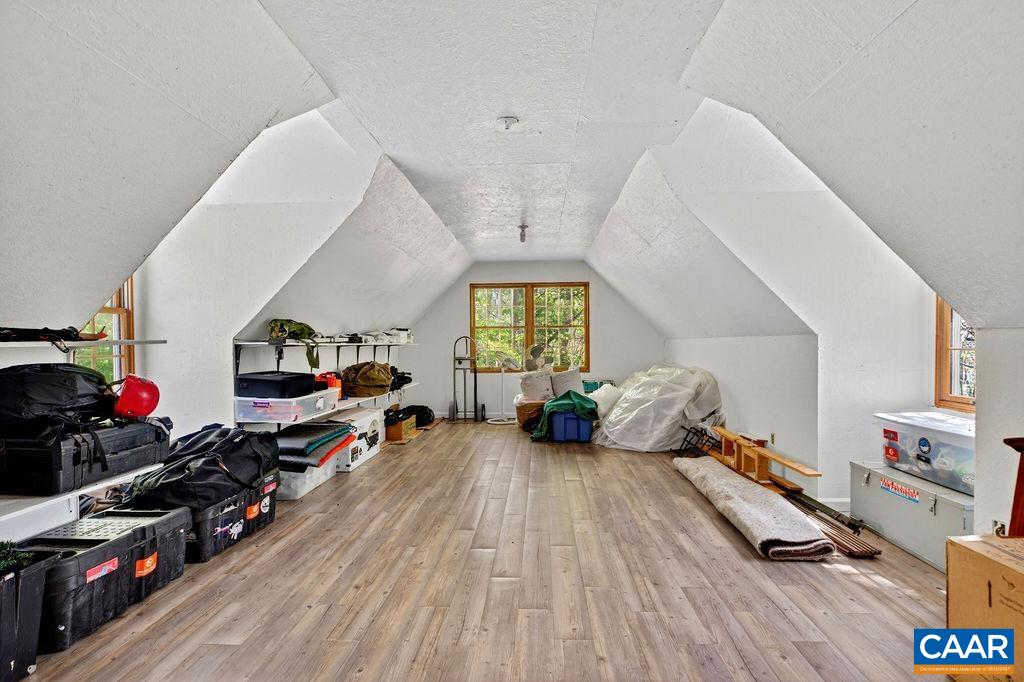 1059 Bryant Mountain Road Roseland, VA 22967 - Photo 51 of 58