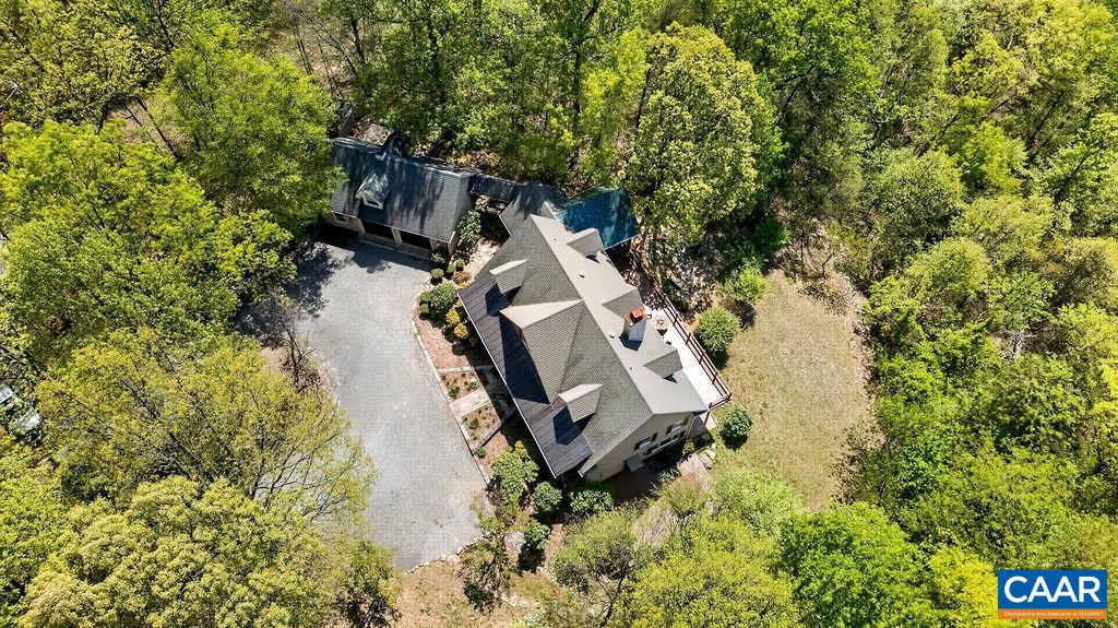 1059 Bryant Mountain Road Roseland, VA 22967 - Photo 53 of 58