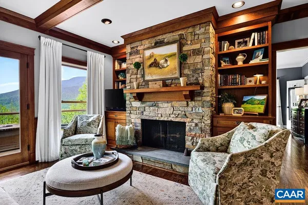 $1,450,000 | 1059 Bryant Mountain Road, Roseland, VA 22967