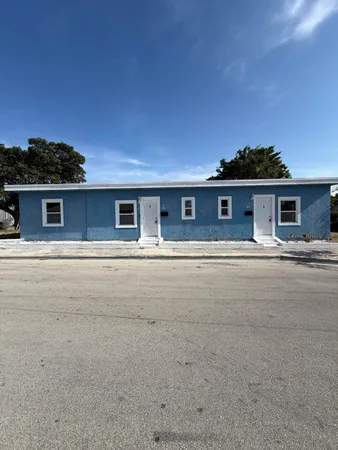$389,000 | 1117 3rd Avenue North, Unit 1, Lake Worth Beach, FL 33460