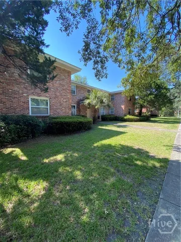 $1,850 | 3605 Bull Street, Unit 2, Savannah, GA 31405