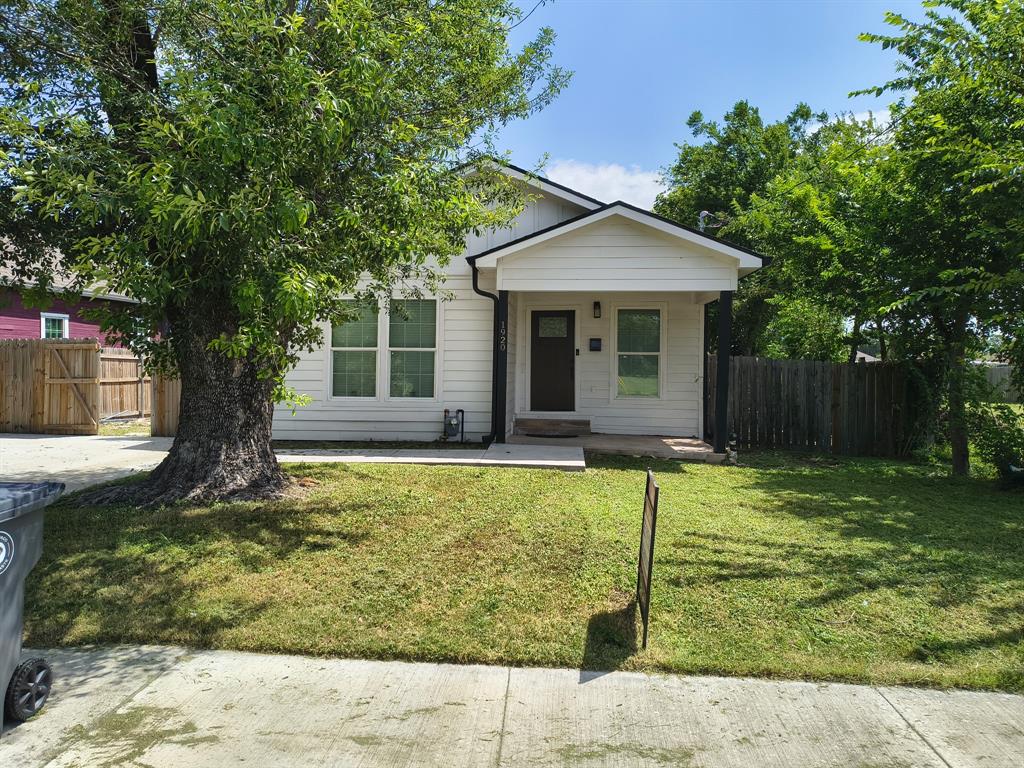 1920 South 18th Street Waco, TX 76706 - Photo 1 of 11