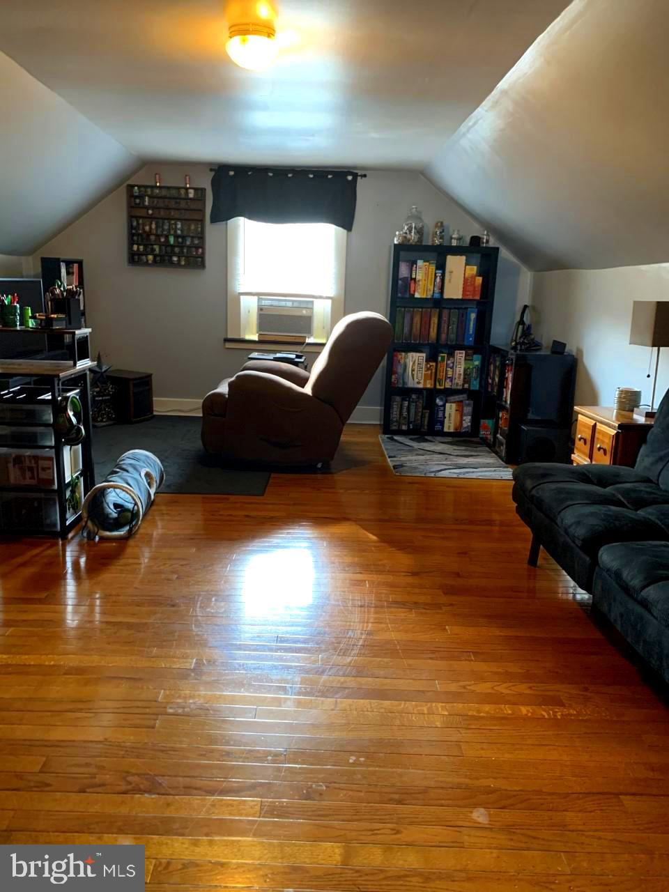 14916 Winchester Road Southwest Cumberland, MD 21502 - Photo 19 of 27 Bedroom Upper Level