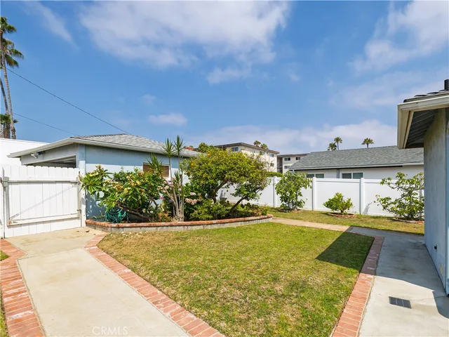 $1,595,000 | 931 Hillcrest Street, El Segundo, CA 90245