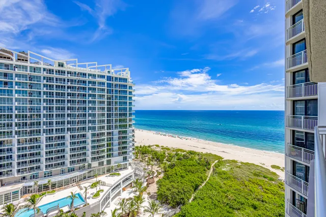 $649,000 | 3000 North Ocean Drive, Unit 17B, Singer Island, FL 33404