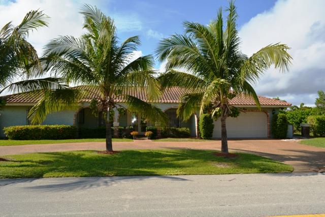 949 Marble Way Boca Raton, FL 33432 - Photo 5 of 15 2015-11-30 14.29.34