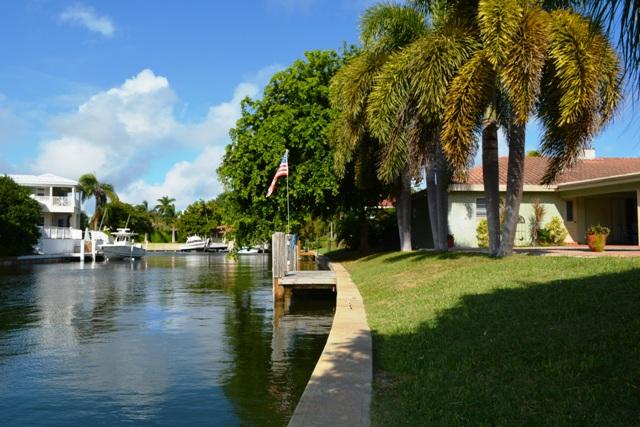 949 Marble Way Boca Raton, FL 33432 - Photo 8 of 15 2015-11-30 14.31.49