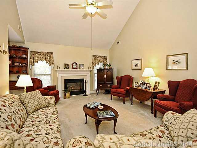 756 Monticello Drive Fort Mill, SC 29708 - Photo 3 of 16