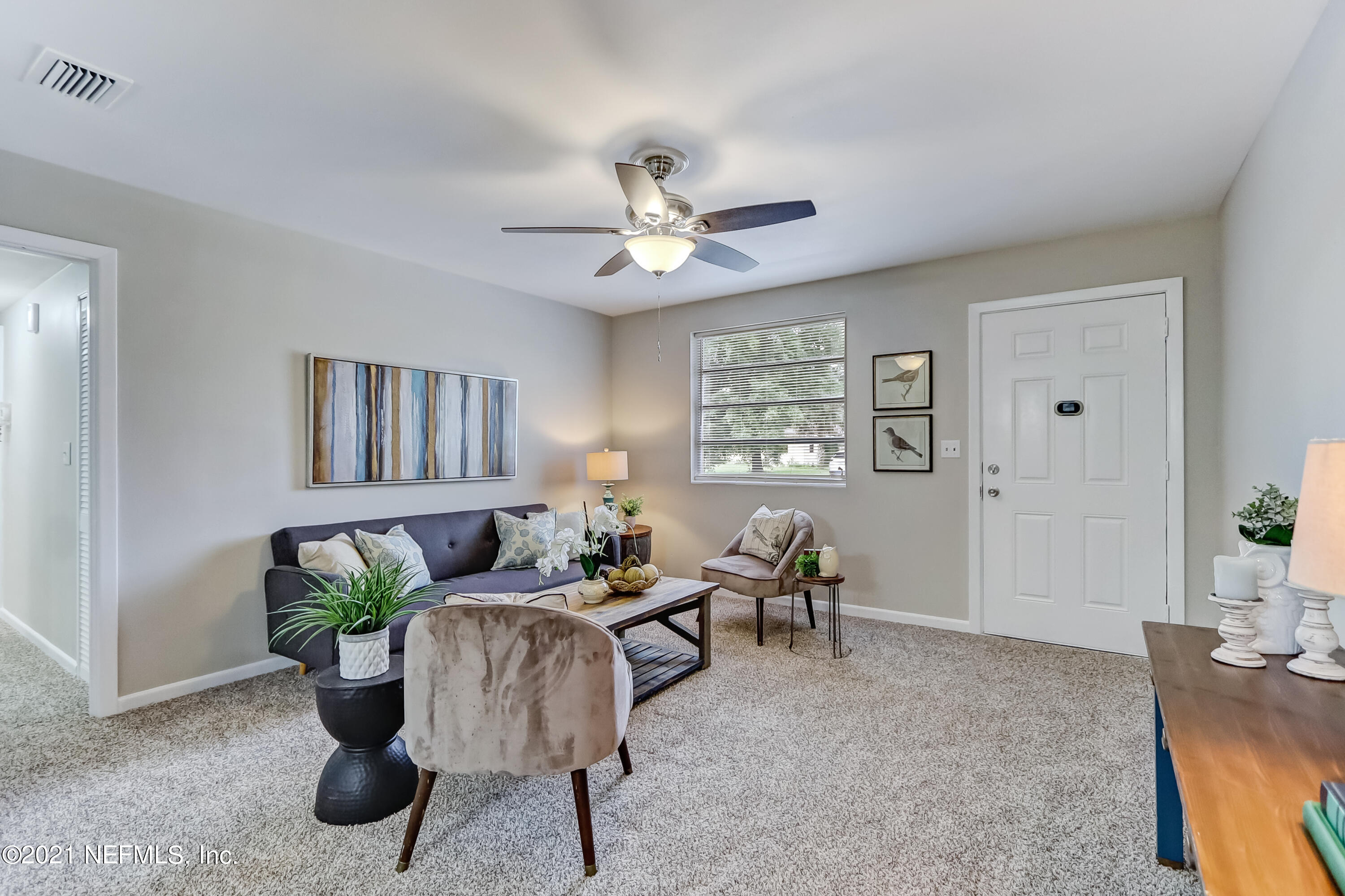 7426 Darwood Road Jacksonville, FL 32211 - Photo 4 of 40 LR