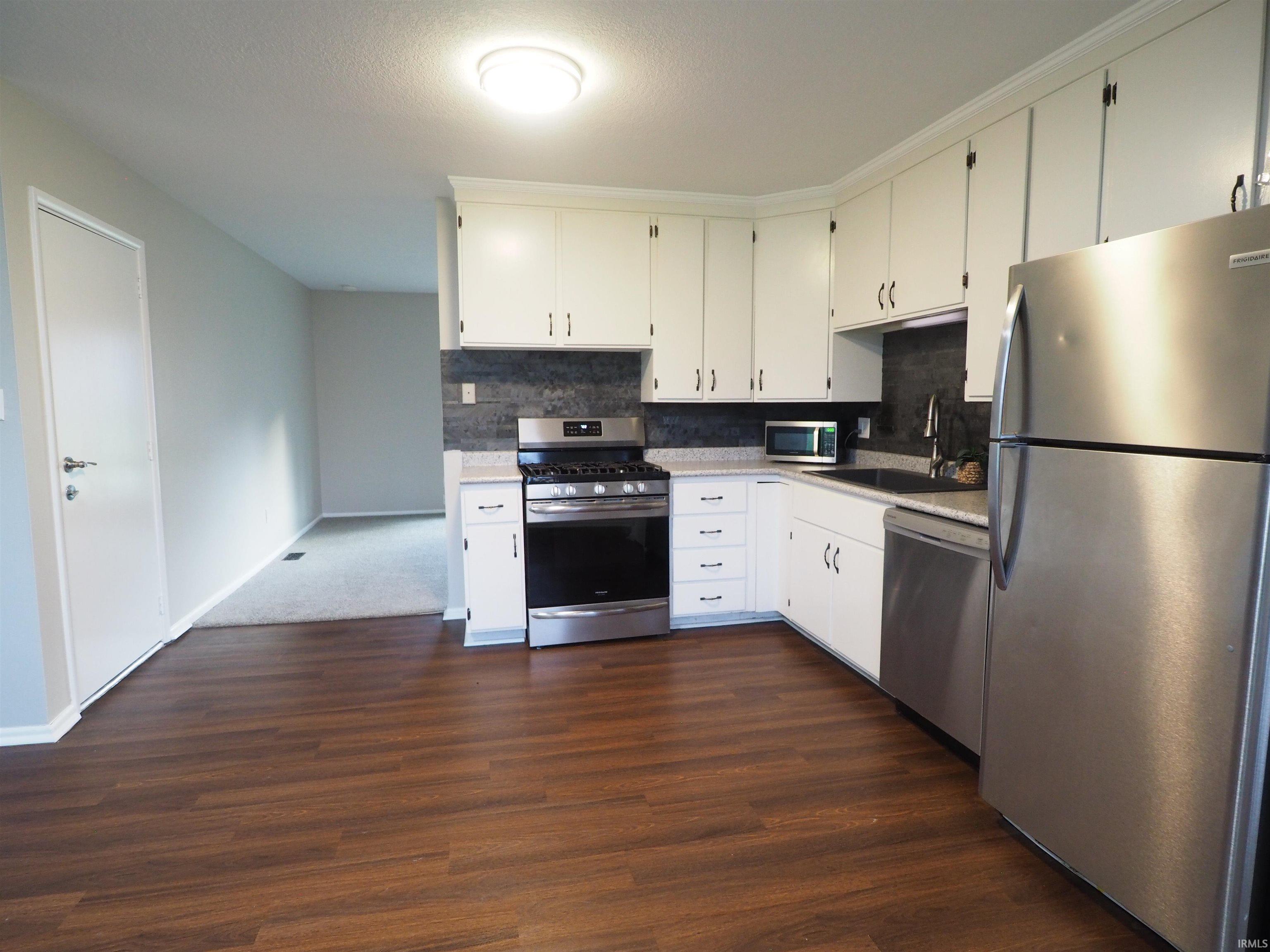 6708 Raintree Road Fort Wayne, IN 46825 - Photo 12 of 29