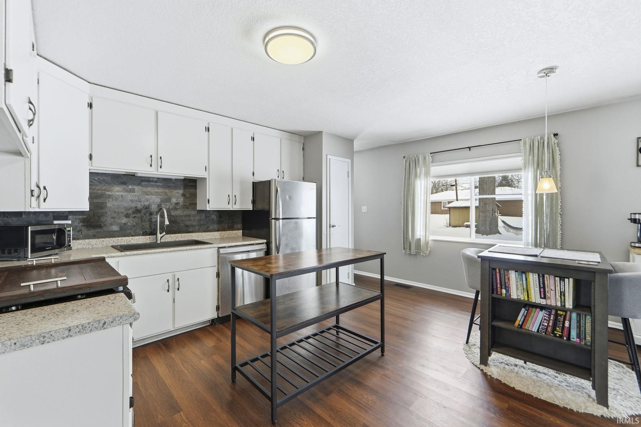 6708 Raintree Road Fort Wayne, IN 46825 - Photo 13 of 29