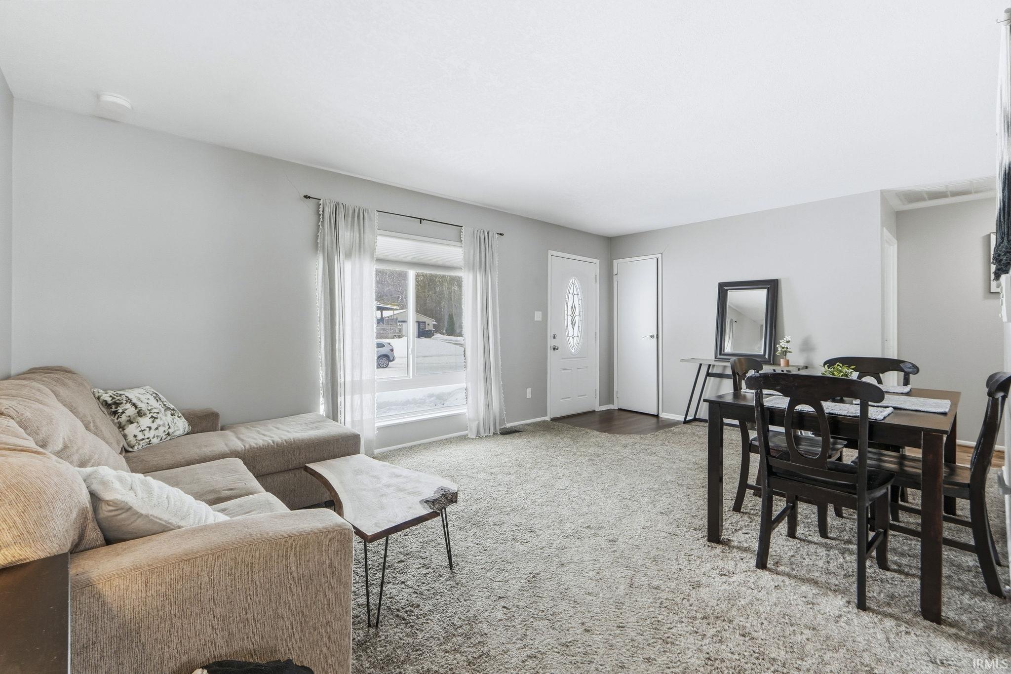 6708 Raintree Road Fort Wayne, IN 46825 - Photo 3 of 29