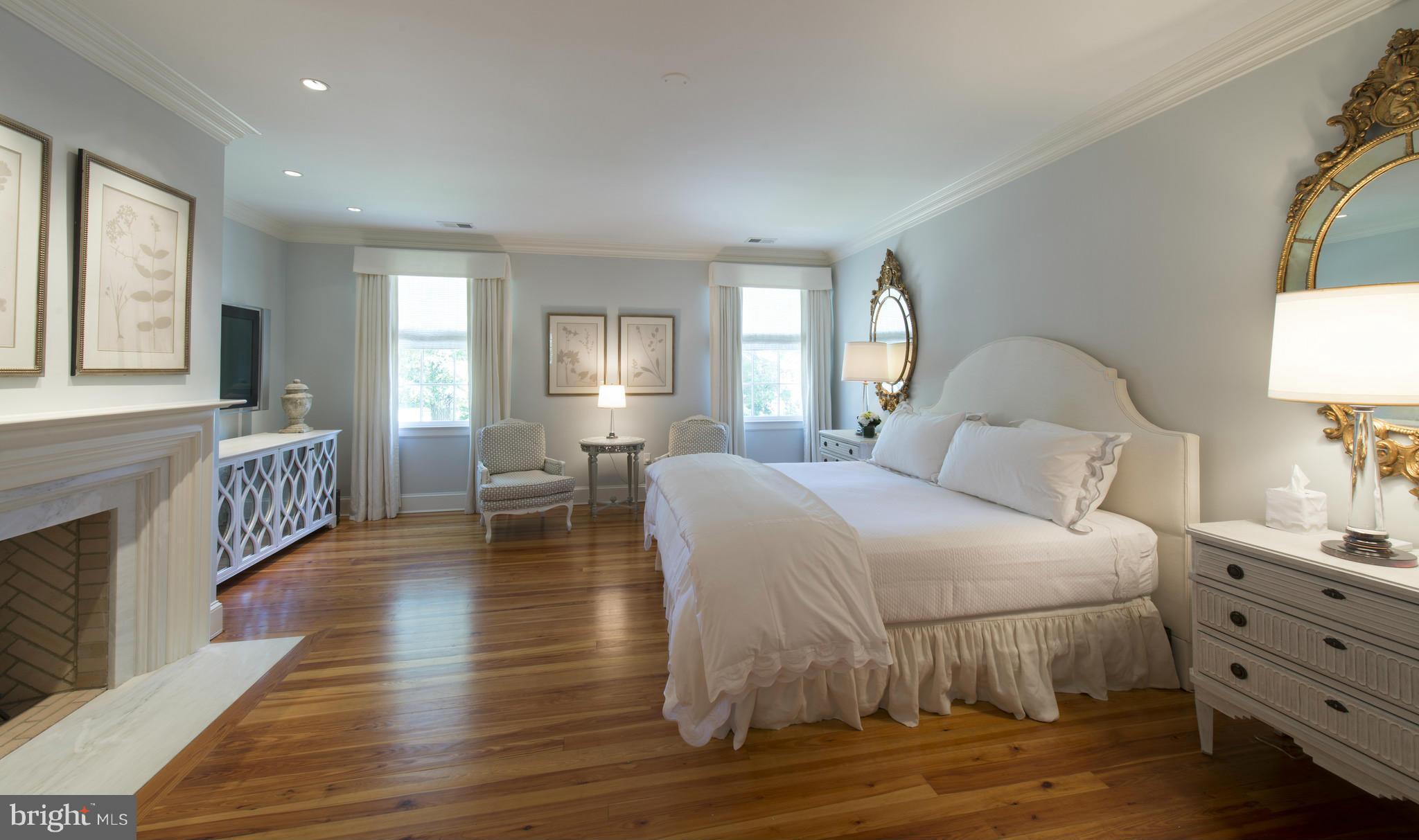 6222 Berkeley Road Alexandria, VA 22307 - Photo 16 of 29 Bedroom (Master)