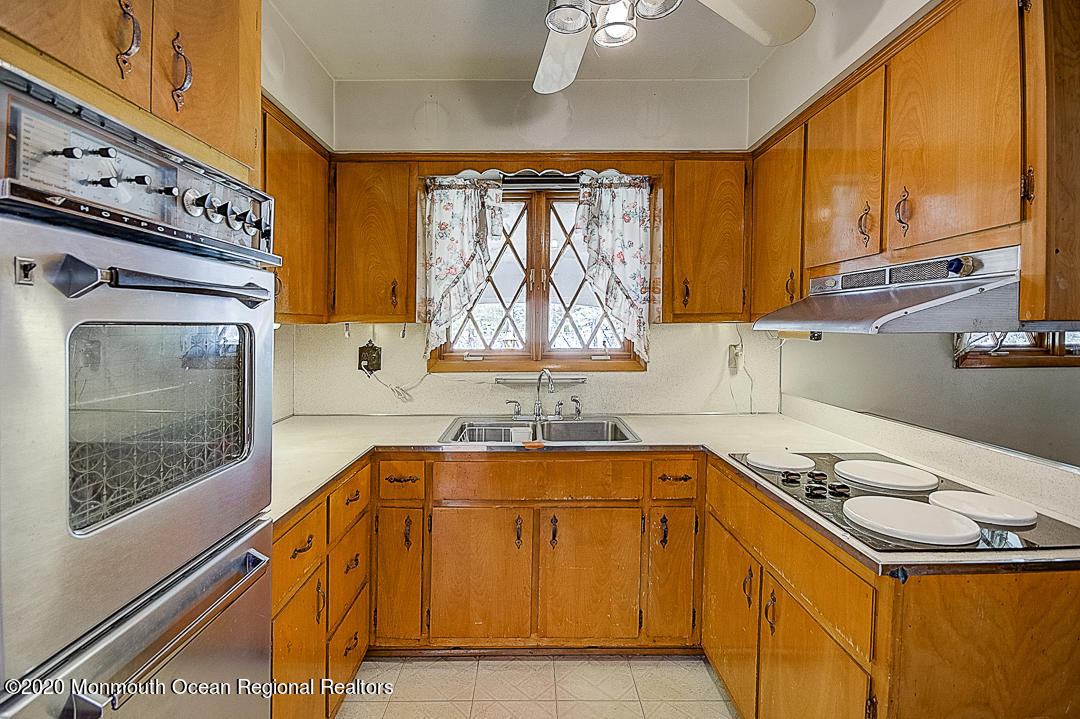 405 Line Road Aberdeen, NJ 07747 - Photo 8 of 33 Line Rd MLS-15