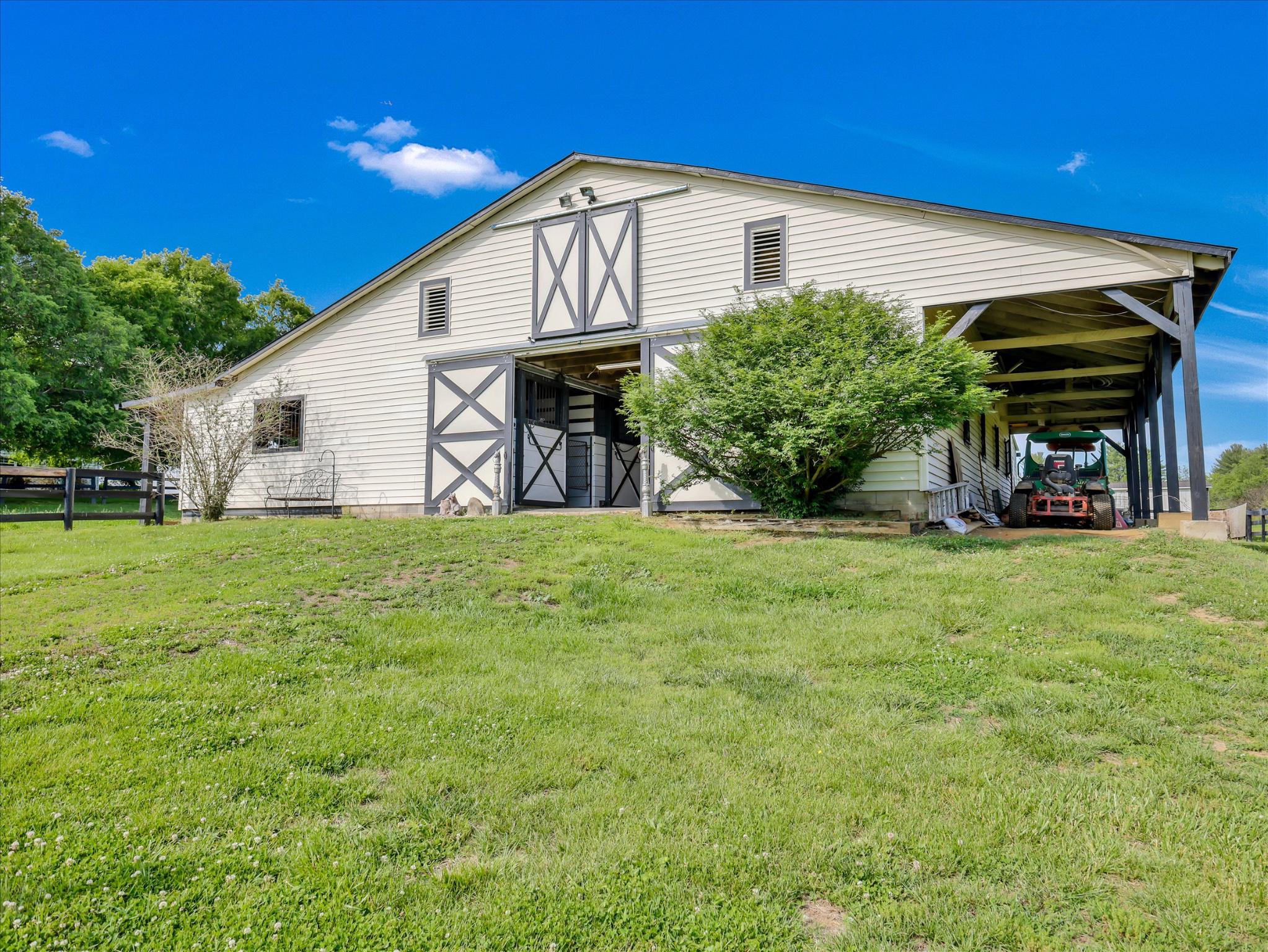 19255 Telegraph Springs Road Purcellville, VA 20132 - Photo 51 of 107 Charming barn with tack room, feed room, etc.